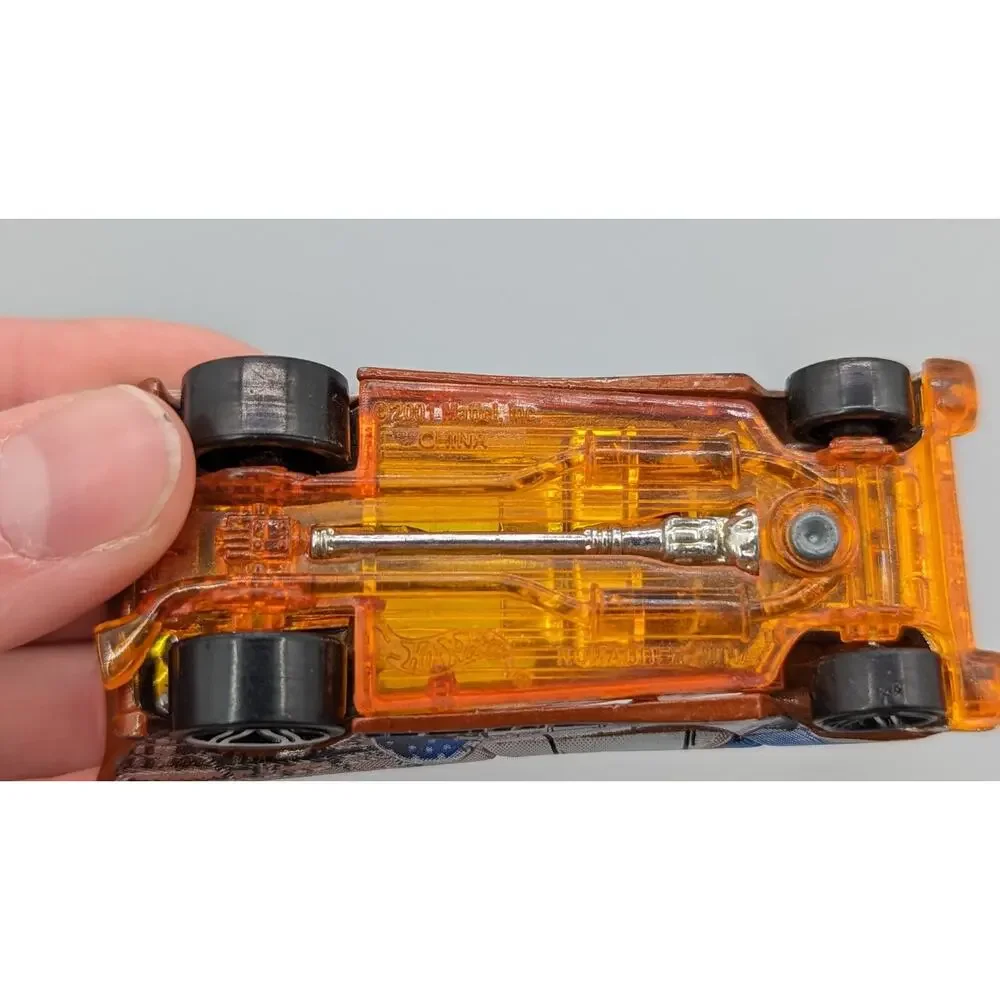 Mattel 2001 Hot Wheels 1:64 Diecast Nomatter What Car